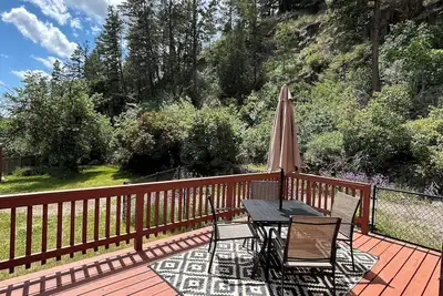 Image de New! Cozy cabin walking distance to beach!