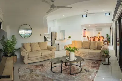 Image de Welcome River View Haven, your stylish retreat in the heart of Townsville!
