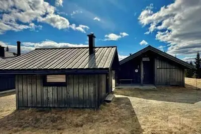 Modern mountain cabin – Ski-in/out, 2 Bathrooms