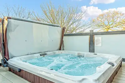 Image de 2 chambres à coucher à Axminster