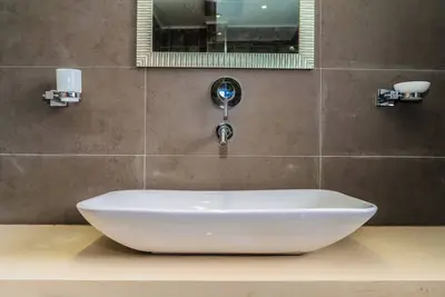 Image de The Courtyard At Vanga Road Spacious 3-bedroom apartment