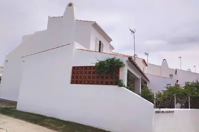 Image de Beautiful house 30 meters from the sea