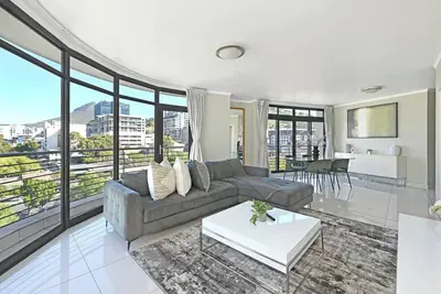 Image de Stylish 2br in De Waterkant Mountain & City Views Cape Town
