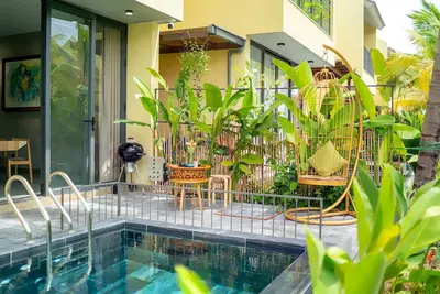 Image de 3br villa w/private pool, full kitchen, 5' to Anbang beach, 7' HoiAn town