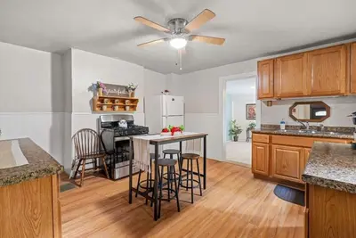 Image de Northside Pittsburgh Townhouse Hideaway – 3br/2ba Sleeps 8–10 close to Downtown!