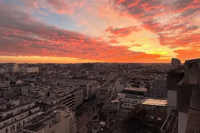 Image de Duplex Familial Exceptionnel avec Vue Imprenable sur Paris!