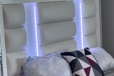 Image de Executive 3-bedroom 2-baths apartment with WiFi, community pool & fitness  room