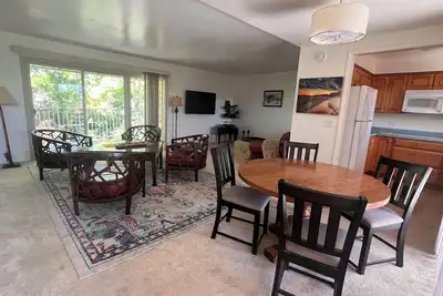 55+ community - Golf, Pool, Clubhouse -Riviera Lifestyle Near Santa Barbara