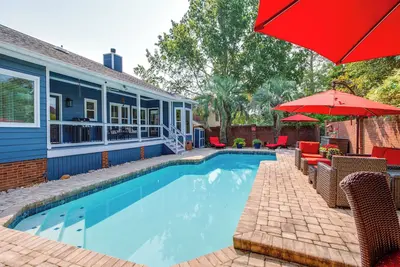 Image de 4 Mi to Lake Murray: Pet-Friendly Home w/ Pool!