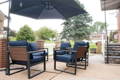 Image de Luxurious Home in Muhlenberg!