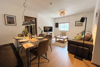 Image de Lovely, cozy apartment 2 min ski lift walk