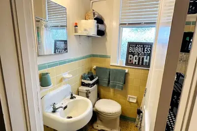 Image de Charming apartment in awesome Gainesville with Ac