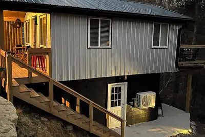 Image de Charming 1-bedroom cottage with WiFi, Ac in lovely Roan Mountain