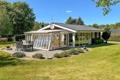 Image de Maison confortable de 2 chambres à.
