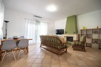 Image de G&A Family Home near the Beach by MΡS
