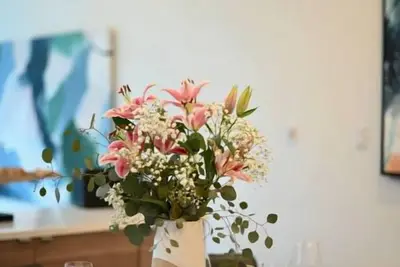 Image de Downtown Plunge Poo Sauna Luxury Walkable