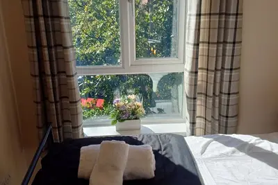 Image de Central Retreat Belfast - Modern 2 bedroom apartment with free parking.