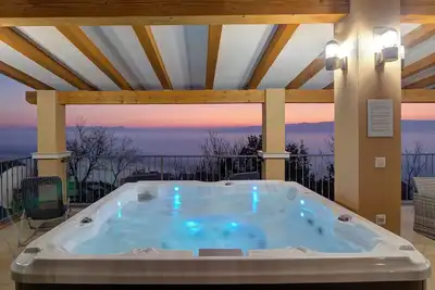 Image de Sunset Apartment With Panoramic Sea View, Senj, Croatia