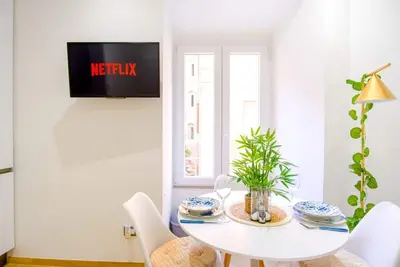 Image de Elegantis. it Gracchi Apartement - Your Chic Retreat in Central Rome Vatican Area