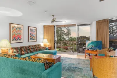 Image de Stylish 4-Bed Oceanfront Stay Near Esplanade