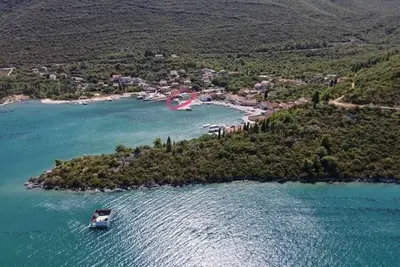 Image de Adriatic Gem: Waterfront home Private Beach & Garden in Serene village near Ston
