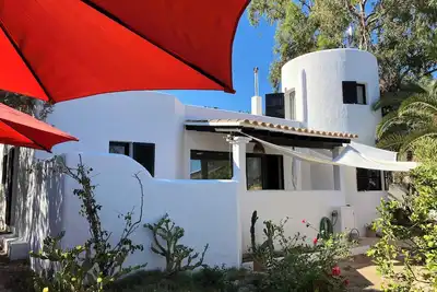 Image de Ecological house 3 min. walk from the sea.