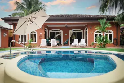 Image de Villa Marbella  By Vacation Pura Vida