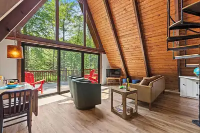 Image de Welcome to A-Frame Of Mind – Your Seaside Retreat in York Beach!