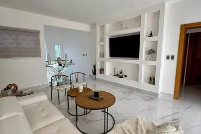 Image de Luxury villa for rent just 3 minutes from the most beautiful beach in the East.