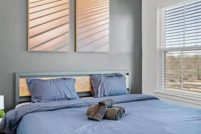 Image de Luxe 4br Townhouse In Uptown Charlotte!