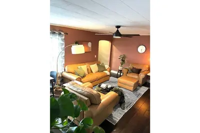 Image de 5 Miles  from Holiday World sleeps 11+ —Family Escape