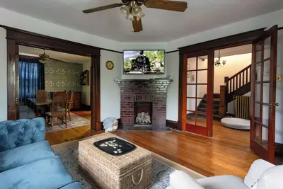 Image de New River Railhouse: Historic 3 bed on the New River Gorge - New for July 2025