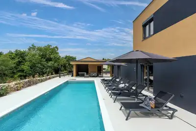 Image de Exclusive luxury villa Viktor with 7 bedrooms for families & groups