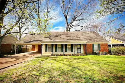 Image de Combination 2 houses! 9 Br Total