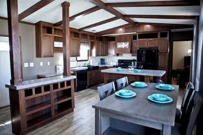 Image de Cozy Canton Getaway 3 Bedroom/2 Bath Near Canton Lake With Extra Parking!