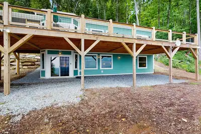 Stunning mountain view home in Little Switzerland away from it all