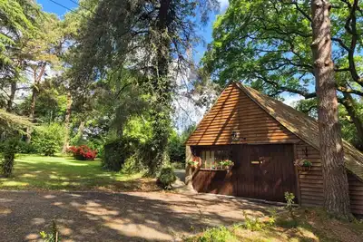 Image de Luxury hideaway on historic Sussex stud farm in area of outstanding beauty