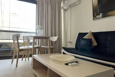 Image de High Floor Sydney City Studio with Balcony