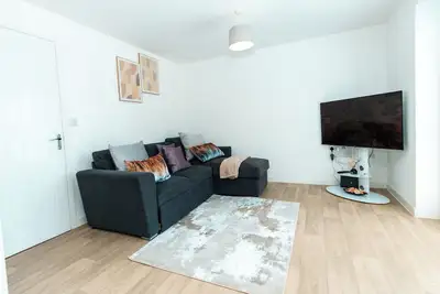 Image de Nay Apartment - Two Bedroom Apartment within 15mins walk to Coventry City Centre
