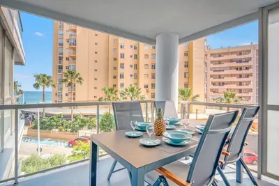 Image de Appartement 'Familiar En Calpe' avec vue sur la mer, Wi-Fi et climatisation