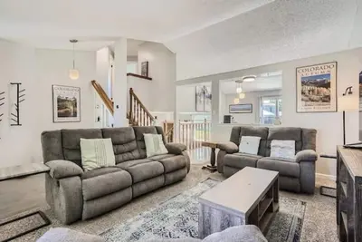 Image de Charming 3 Bdr Home w/ Hot Tub & Sauna