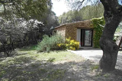 Image de Appartement 'Vermentino' avec piscine partagée, jardin privé et climatisation