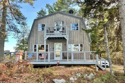 Image de Coastal cottage on Robinhood Cove-Peaceful waterfront retreat