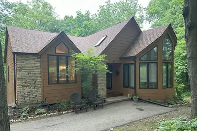 Image de Charming 4bdrm, Wifi, Screened porch, Wooded