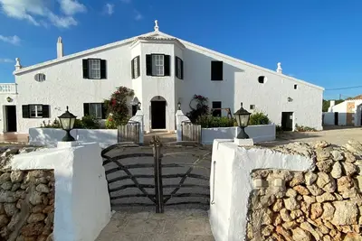 Image de Charming Menorcan Farmhouse | Villa Cielo Azul | 6 Bedrooms | Tranquil Countryside Setting |.