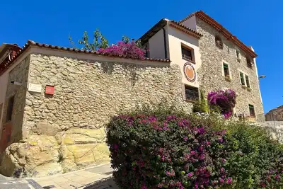 Image de Charming Masia with Garden, Fireplaces & Views
