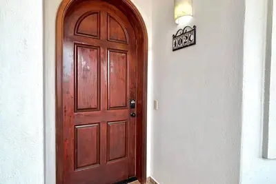 Image de Casa Blanca Beachfront Condominium 402c