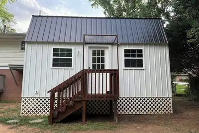 Image de Tiny House + Smart Bidet and Water-Purify System