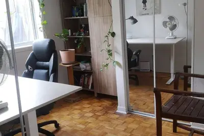 Image de Cozy Apartment with Private Backyard Downtown