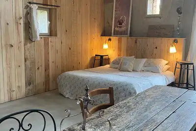 Image de Maisonnette dans la Grange, piscine campagne, chevaux, forêt et lac, Puy du Fou